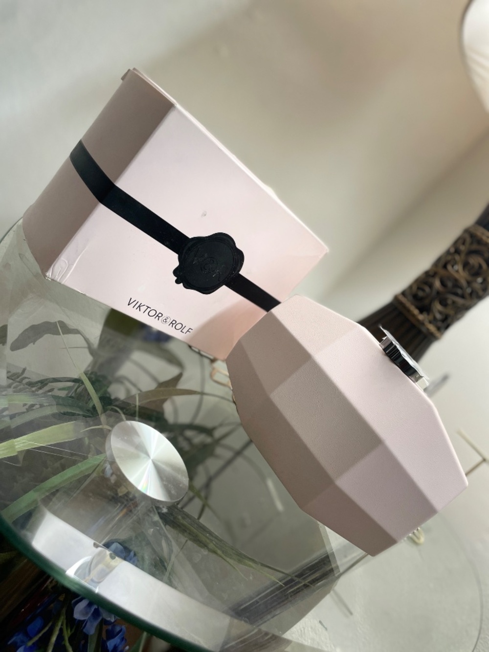 Viktor & rolf clutch with box